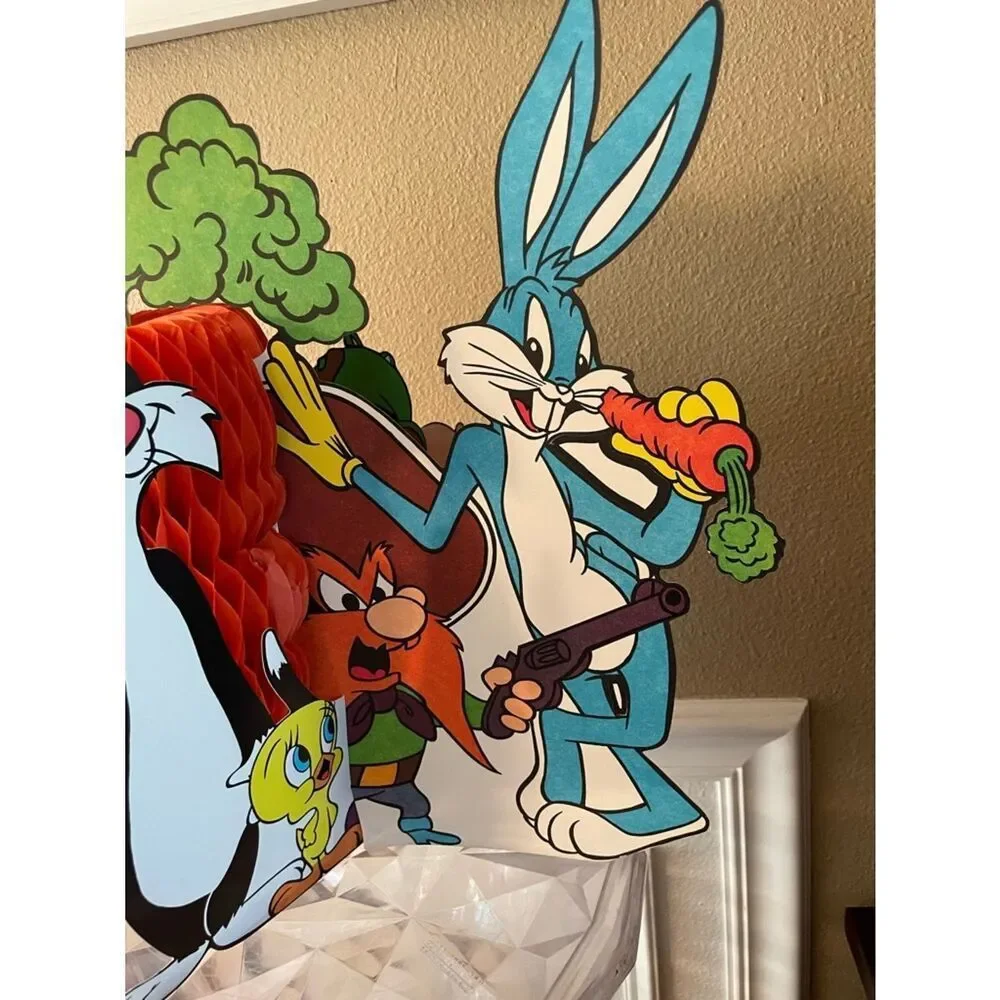 1977 Looney Tunes Carrot Honeycomb Table Centerpiece Bugs Yosemite Porky Sylvest